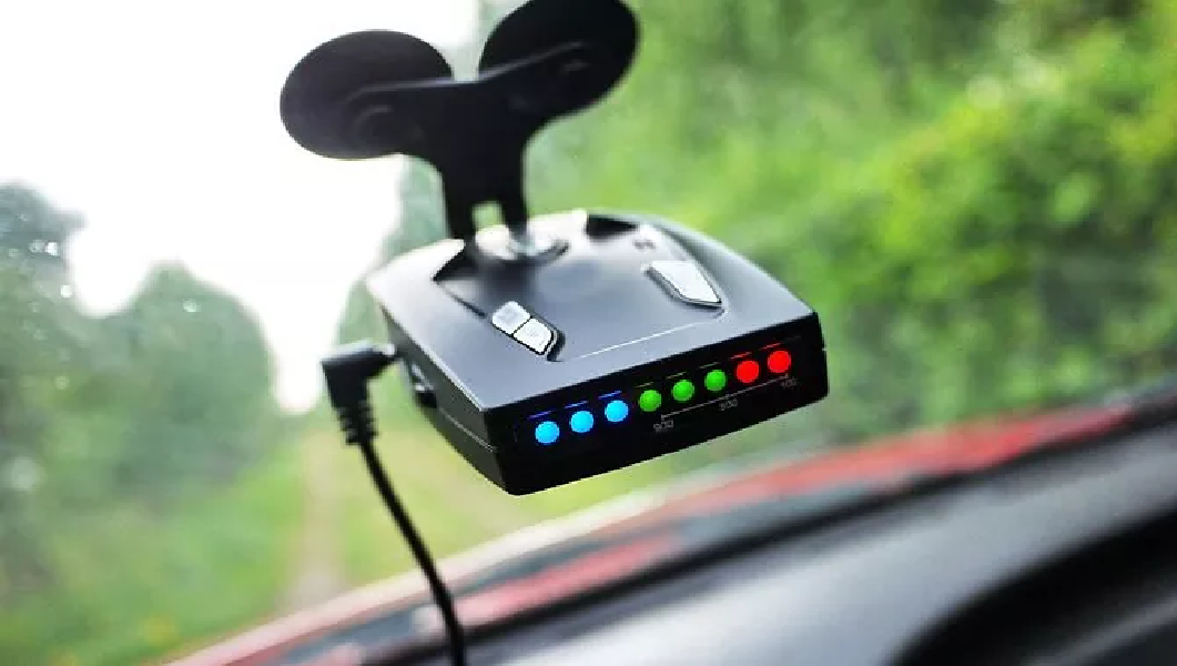 Staying Safe on the Road: The Importance of a Radar Detector for Your Car